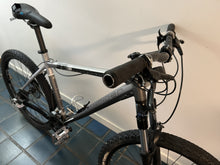 Charger l'image dans la galerie, Rockrider 8.1 semi rigide de collection d'occasion