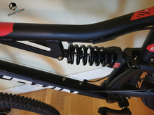 Charger l'image dans la galerie, VÉLO VTT ST 530 S NOIR ROUGE 27,5 OCCASION BIKEBOOSTER