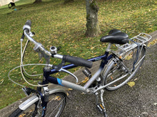 Charger l&#39;image dans la galerie, vélo de ville d&#39;occasion de marque giant trooper à petit prix 
