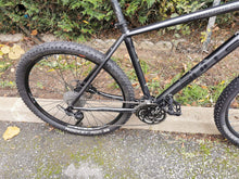 Charger l&#39;image dans la galerie, Vente de VTT d&#39;occasion Bulls copperhead 3 RS 27.5 en très bon état livraison france 
