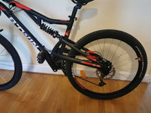 Charger l&#39;image dans la galerie, VÉLO VTT ST 530 S NOIR ROUGE 27,5 OCCASION BIKEBOOSTER
