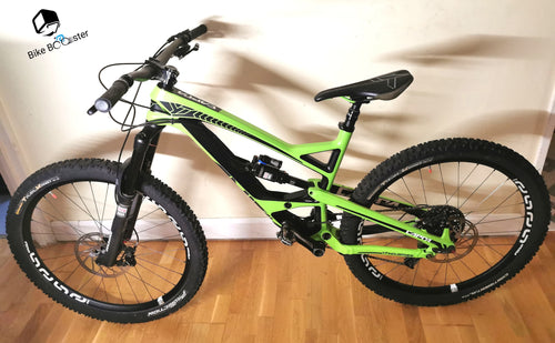VTT ENDURO DH d'occasion pour un budget entre 1000 euro et 2000 euro, il s'agit du YT CAPRA CAMP vendu par bikebooster